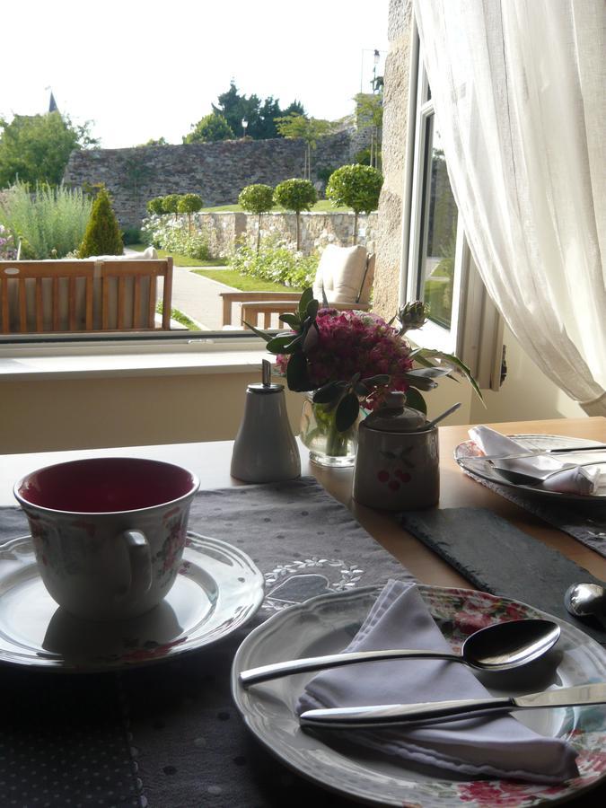 Jardin Des Simples Hotel Mont-Dol Exterior foto